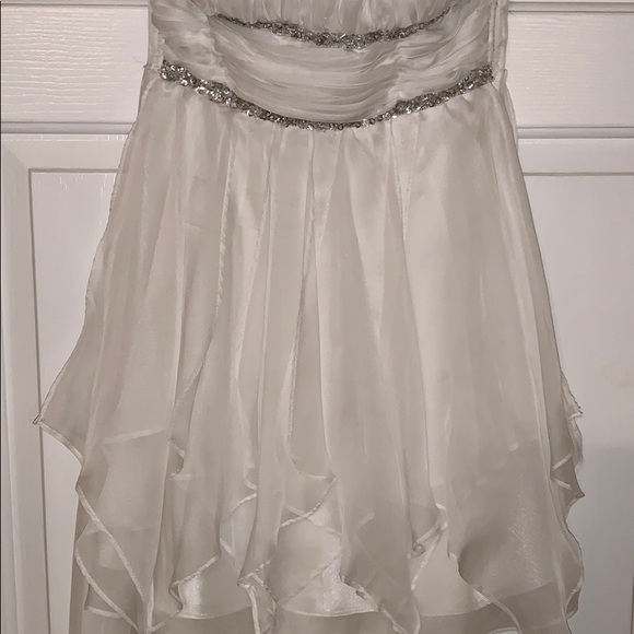 👸 PROM DRESS 👗 - Picture 3 of 8